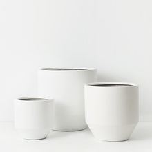 Load image into Gallery viewer, Nomilo Set of 3 Large White Pots
