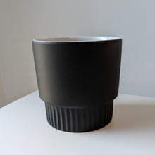 Load image into Gallery viewer, Lucy Black Planter Pot
